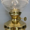 Brittisk mässingsfotogenlampa med Duplexbrännare