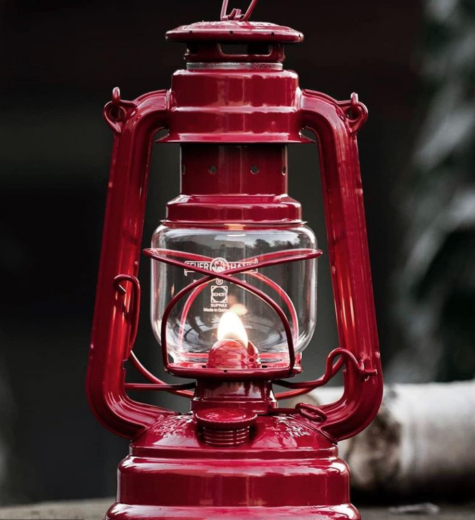 Feuerhand röd fotogenlampa stormlykta stallykta i rött