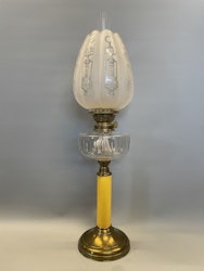 Piedestalfotogenlampa på gul fot med kupa 14'''