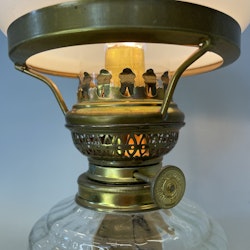 Bordsfotogenlampa i glas/mässing 14''' med skärm