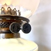 Brittisk mintgrön Duplexfotogenlampa med blomstermotiv