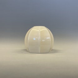 Parasollformad skärm vaniljgul 12 cm (hål Ø 42 mm)