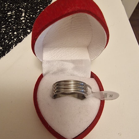 Ring 48