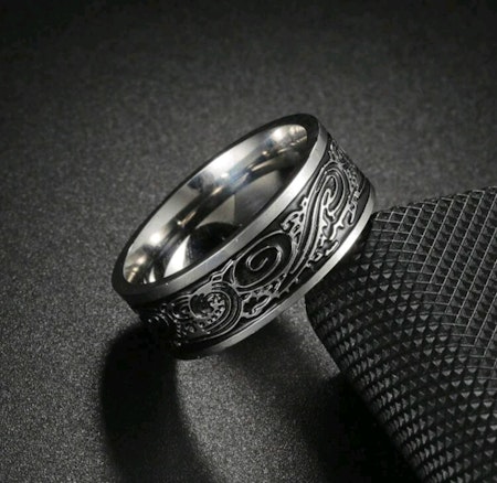Ring vintage 2