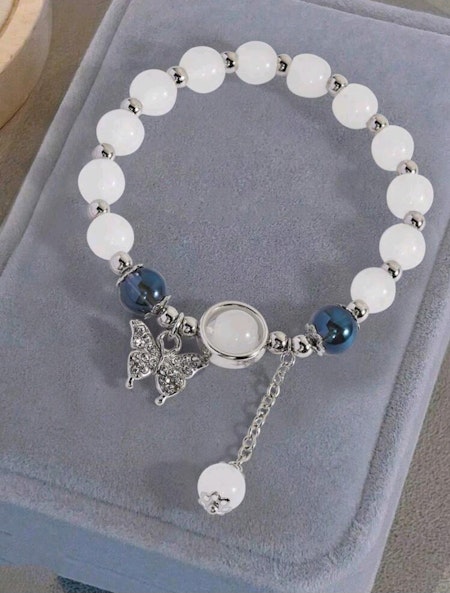 Armband pärlor månvit