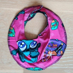 Dregglis rosa med moster och munkar