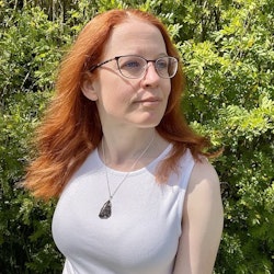 Halsband med porfyr