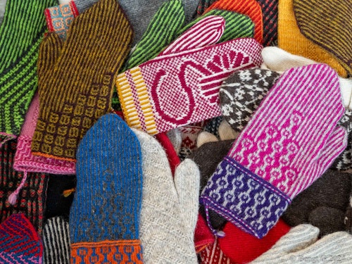 Tvåändsstickning med Maria Gustafsson 1-2 november. Anmälningsavgift 1.