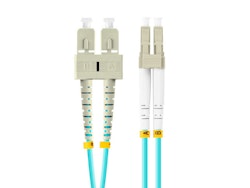 FIBEROPTISK PATCHKABEL MM LC/UPC-SC/UPC DUPLEX 3M LSZH OM3 50/125 3,0MM AQUA LANBERG