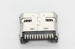 Xbox One Earphone charging port