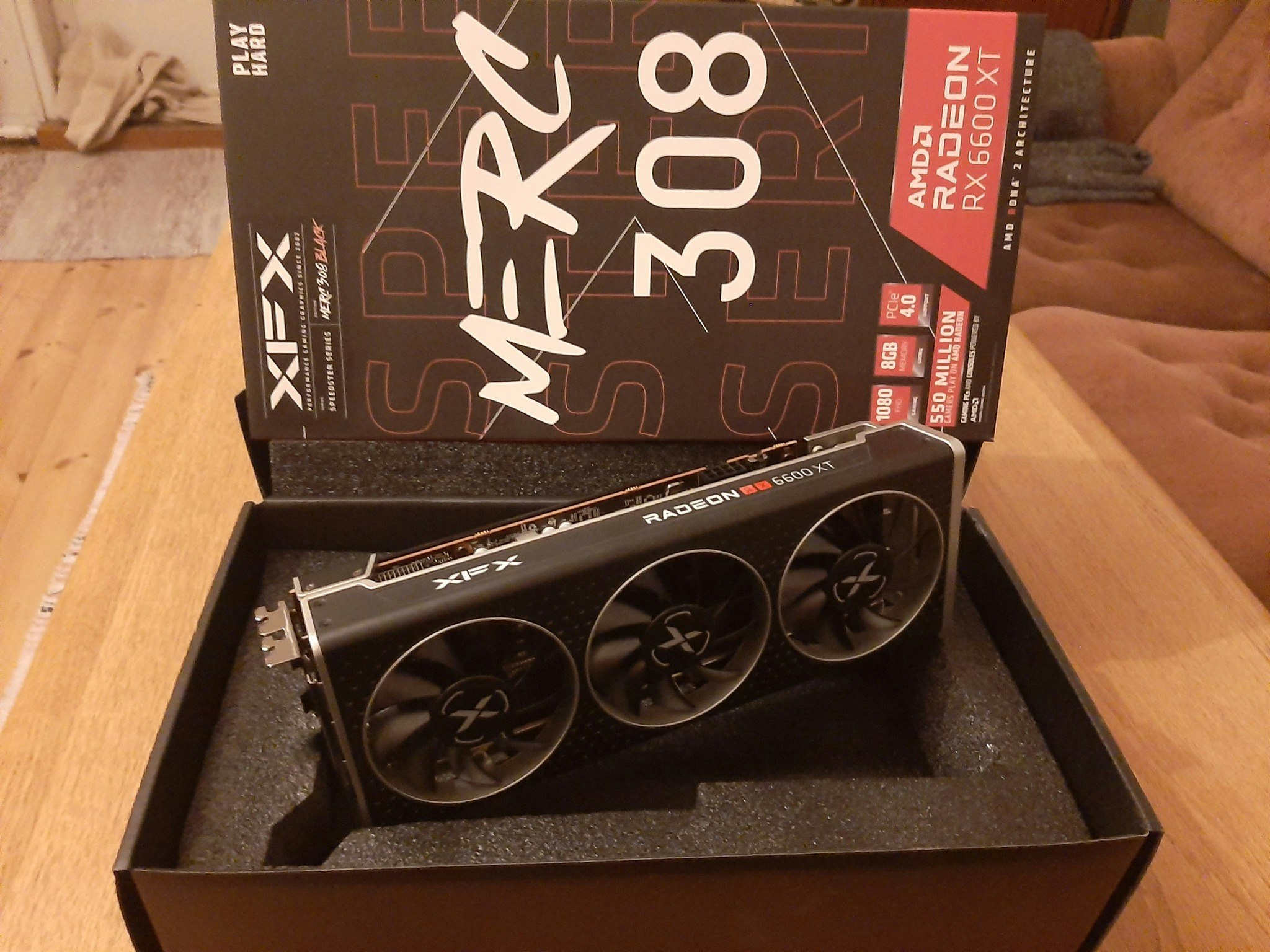 XFX Radeon RX 6600 XT MERC 308, 8Gb