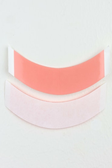Red Liner Front Stripes