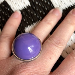 Ring lila