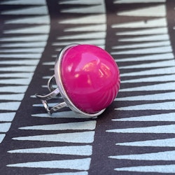 Ring mörkrosa med glitterstänk