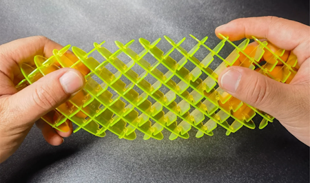 Worm fidget toy