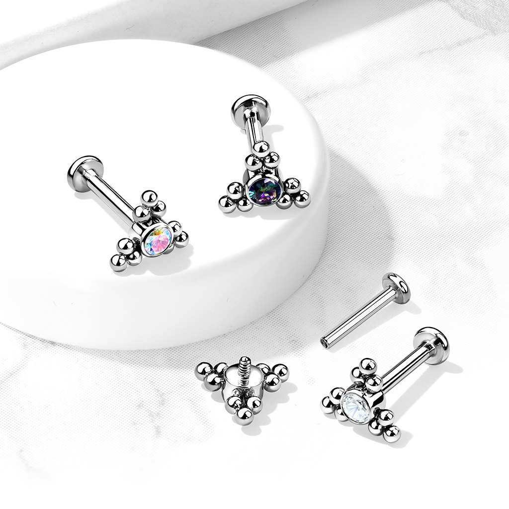 Labret i titanium 1.2mm - Triangelformat bollkluster med cubic zirconia