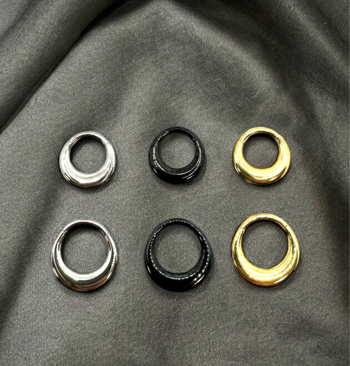 Clicker ring i titanium 1.2mm måne / bred design