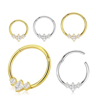 Segmentring i kirurgiskt stål med tre fyrkantiga cubic zirconia