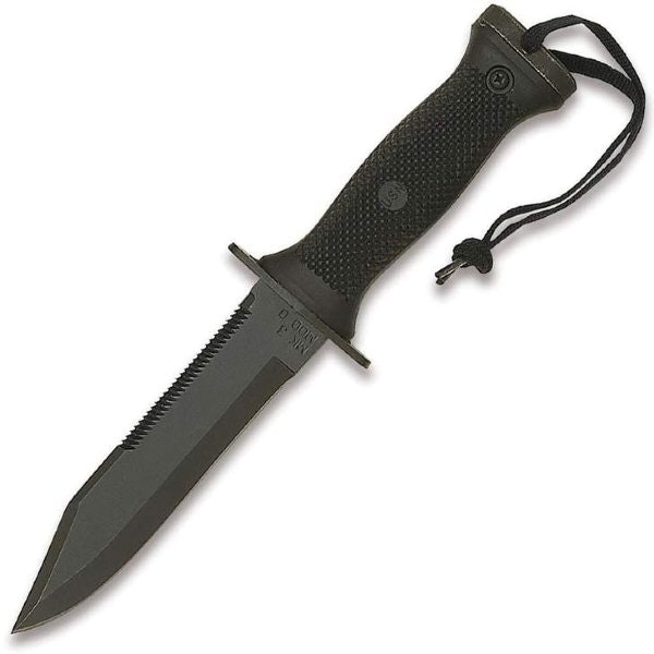 Taktiska knivar - MILITARYSTORE.SE