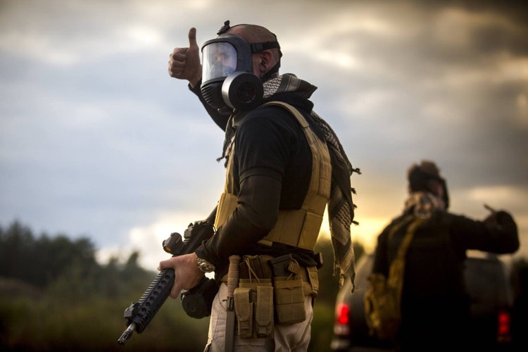 Skyddsmask paket komplett med NBC/CBRN filter m.m.