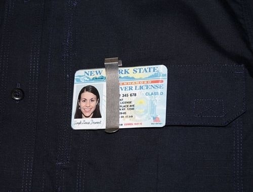ZAK TOOL ZT98 Taktisk ID-kortshållare med dold fängselnyckel