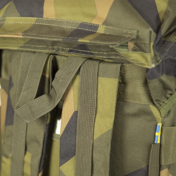 Stridssäck 2000 i M90 Camo