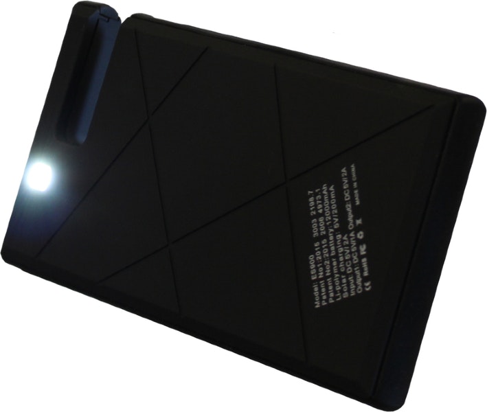 OUT 360 Powerbank med solcell 4000 mAh