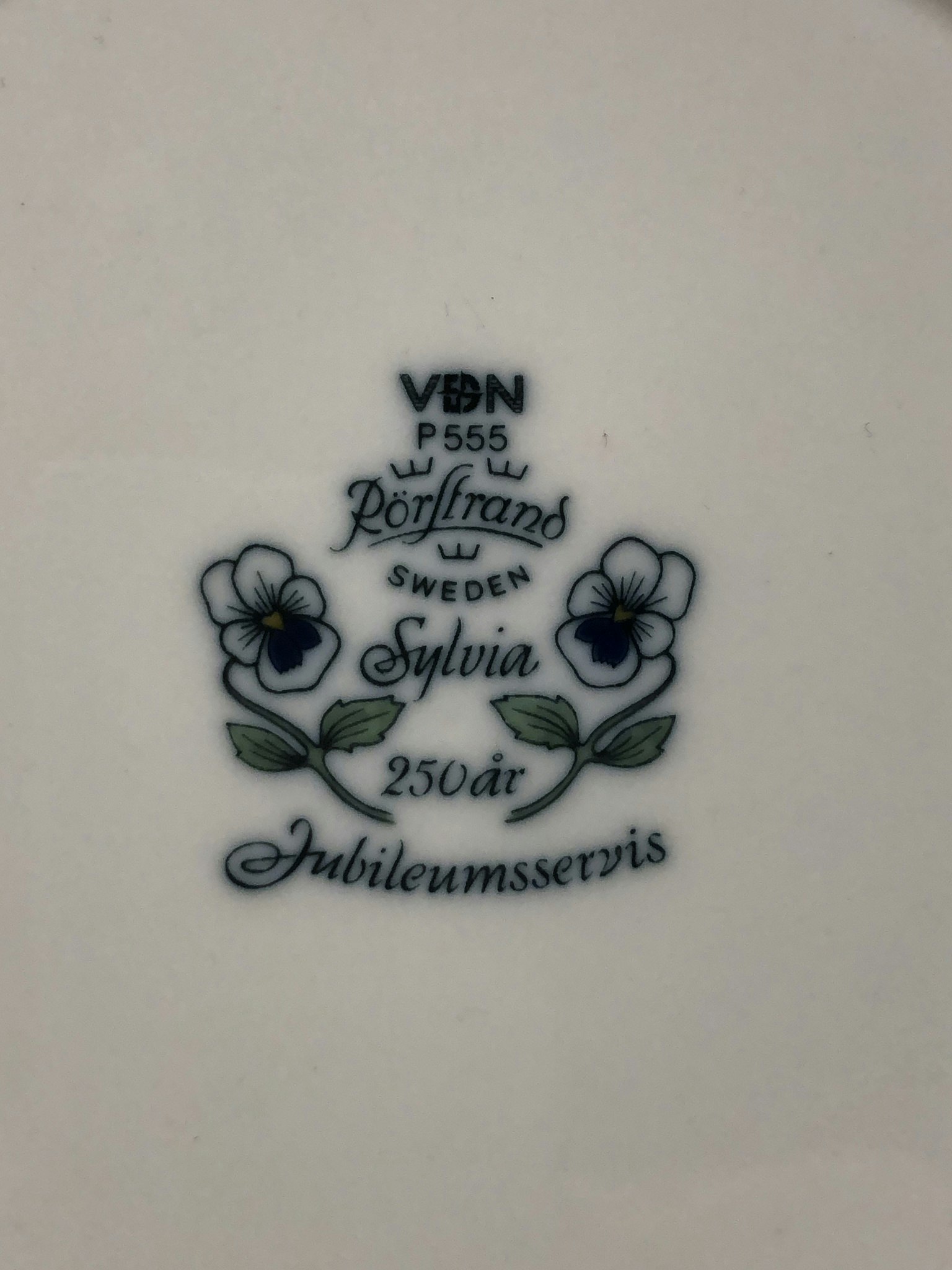 SYLVIA LEUCHOVIUS Assiett "Sylvia" Rörstrand 1976-1982