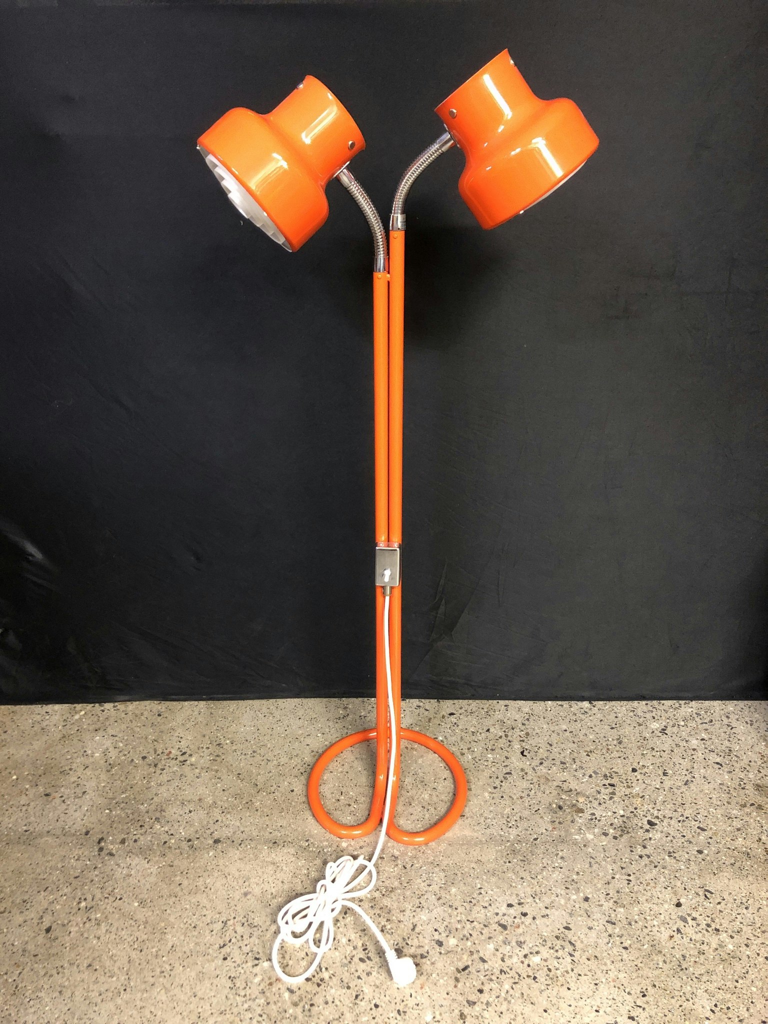 GOLVLAMPA, "Bumling" Anders Pehrsson, Ateljé Lyktan, Åhus, 1900-talets andra hälft.