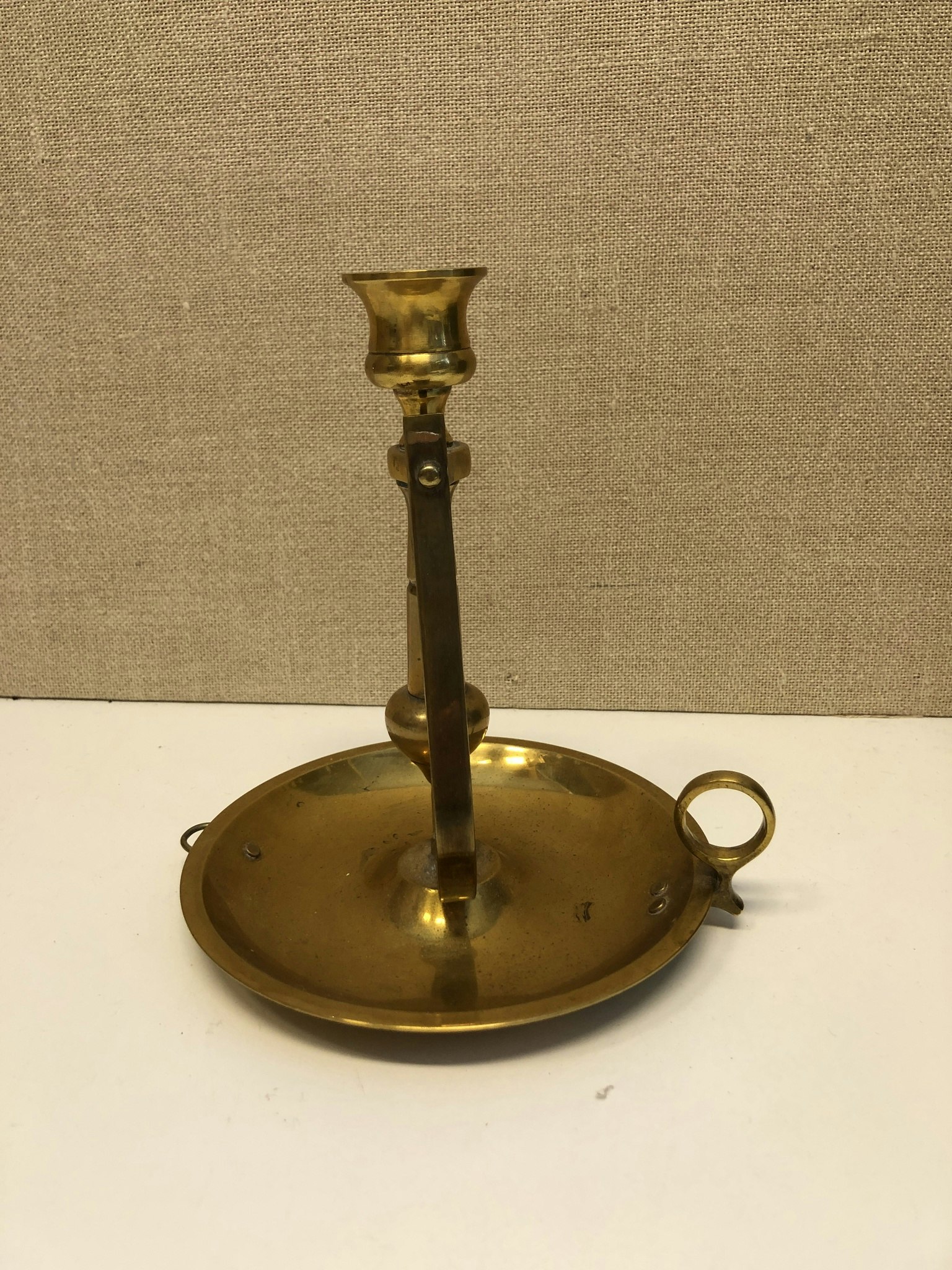 SKEPPSLJUSSTASKE, "Pendel" mässing, 1900-talets andra hälft.