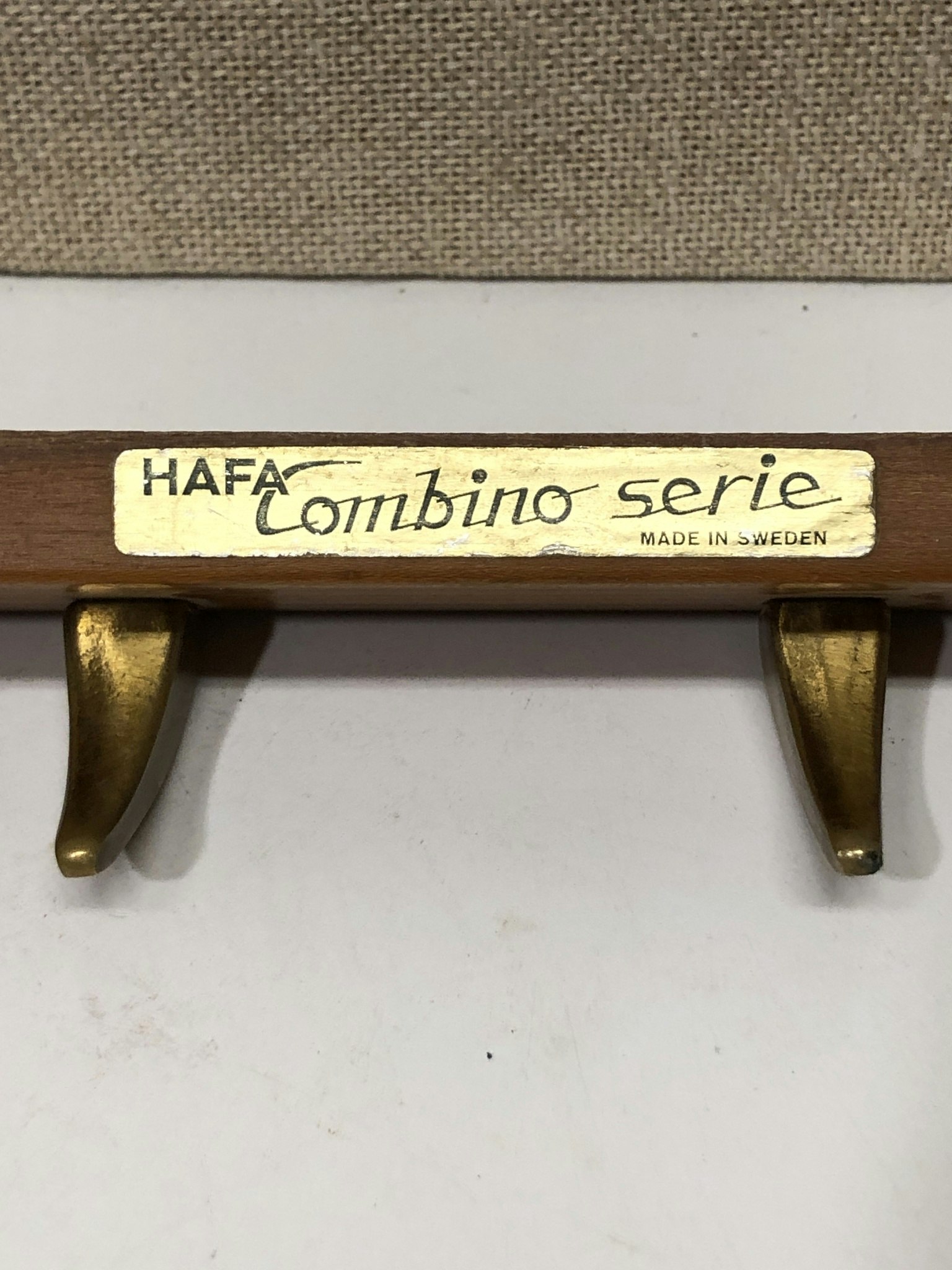 KLÄDHÄNGARE, Teak/Mässing, HAFA Combino serie Sweden.