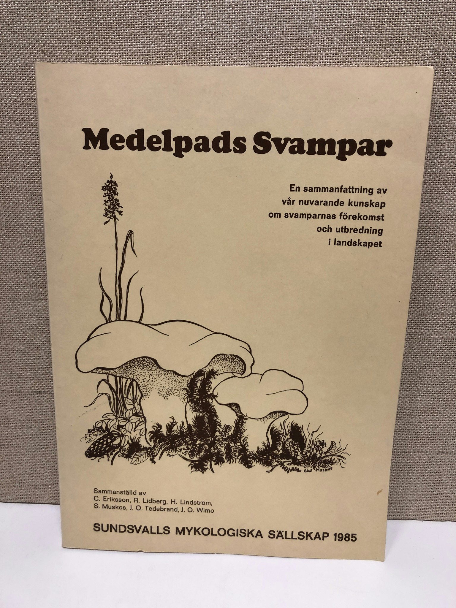 BOK, Medelpads svampar, Sundsvalls mykologiska sällskap 1985.