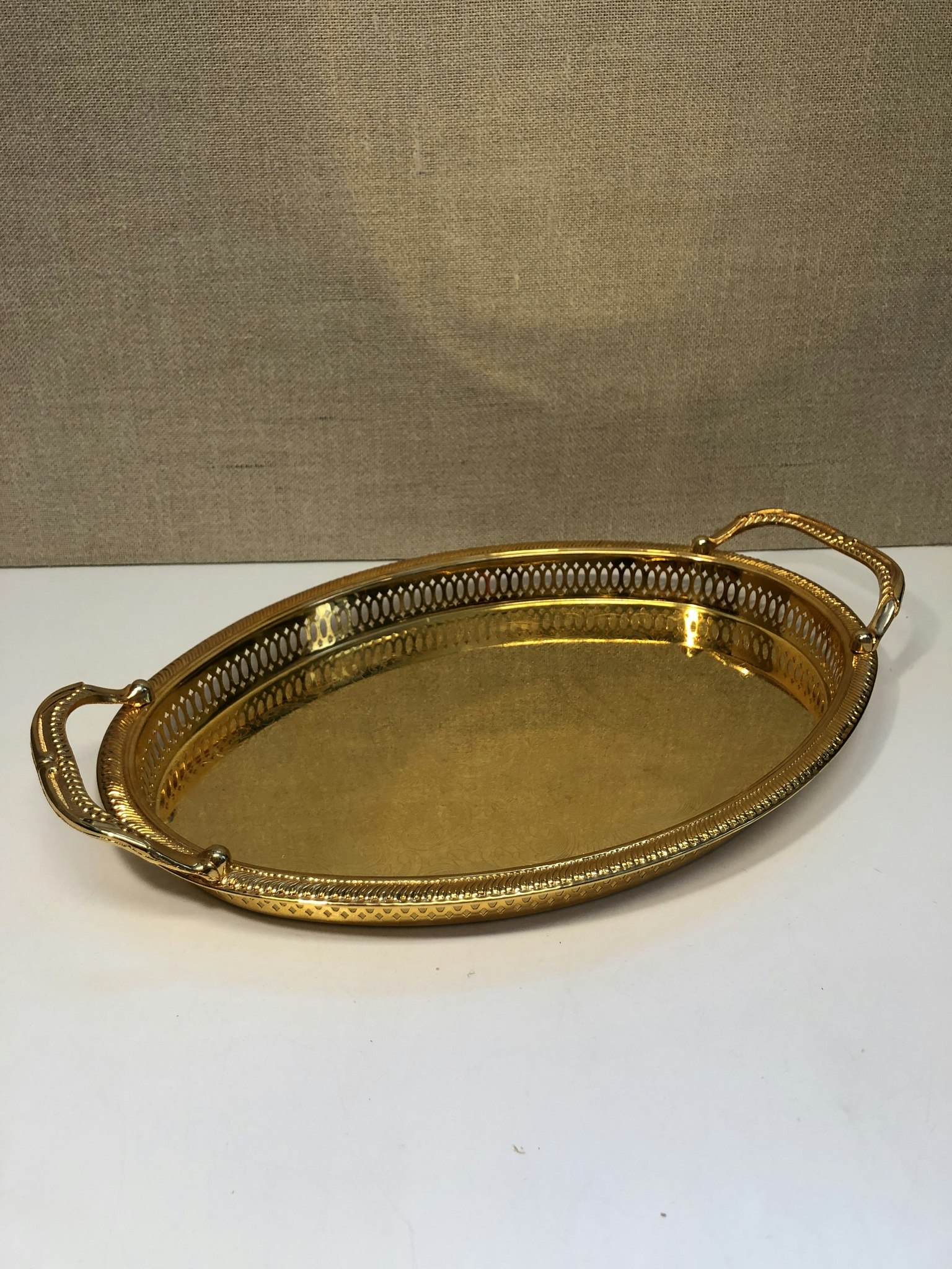 TRAY, metal, gold-colored, second half of the 20th century.