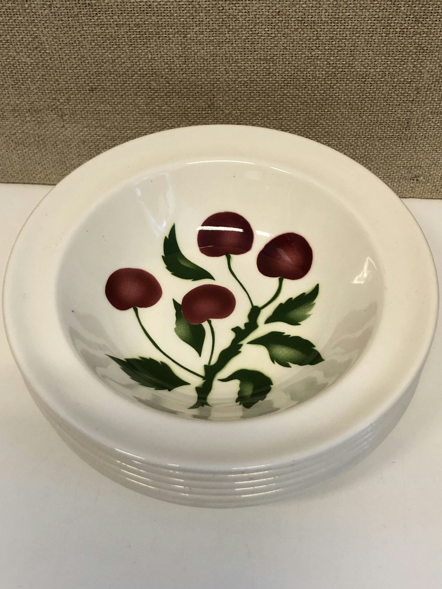 EFTERRÄTTSTALLRIKAR, 6 st. Burgundy Cherry & Devon Peach England.