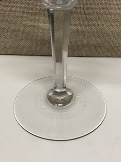 RÖDVINGLAS, kristall, " Bror" design Fritz Kallenberg.