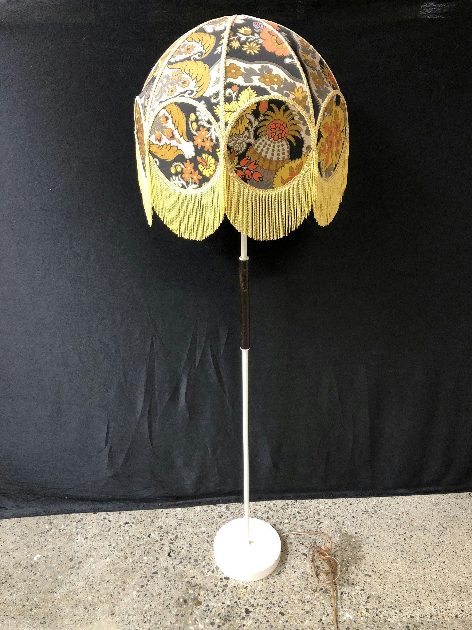 FLOOR LAMP, metal, SM. A. 10, 1960s/70s.