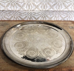 BRICKA, nysilver, 1900-tal.