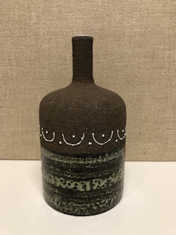 VASE, ceramic, Thomas Hellström, Nittsjö, Sweden.