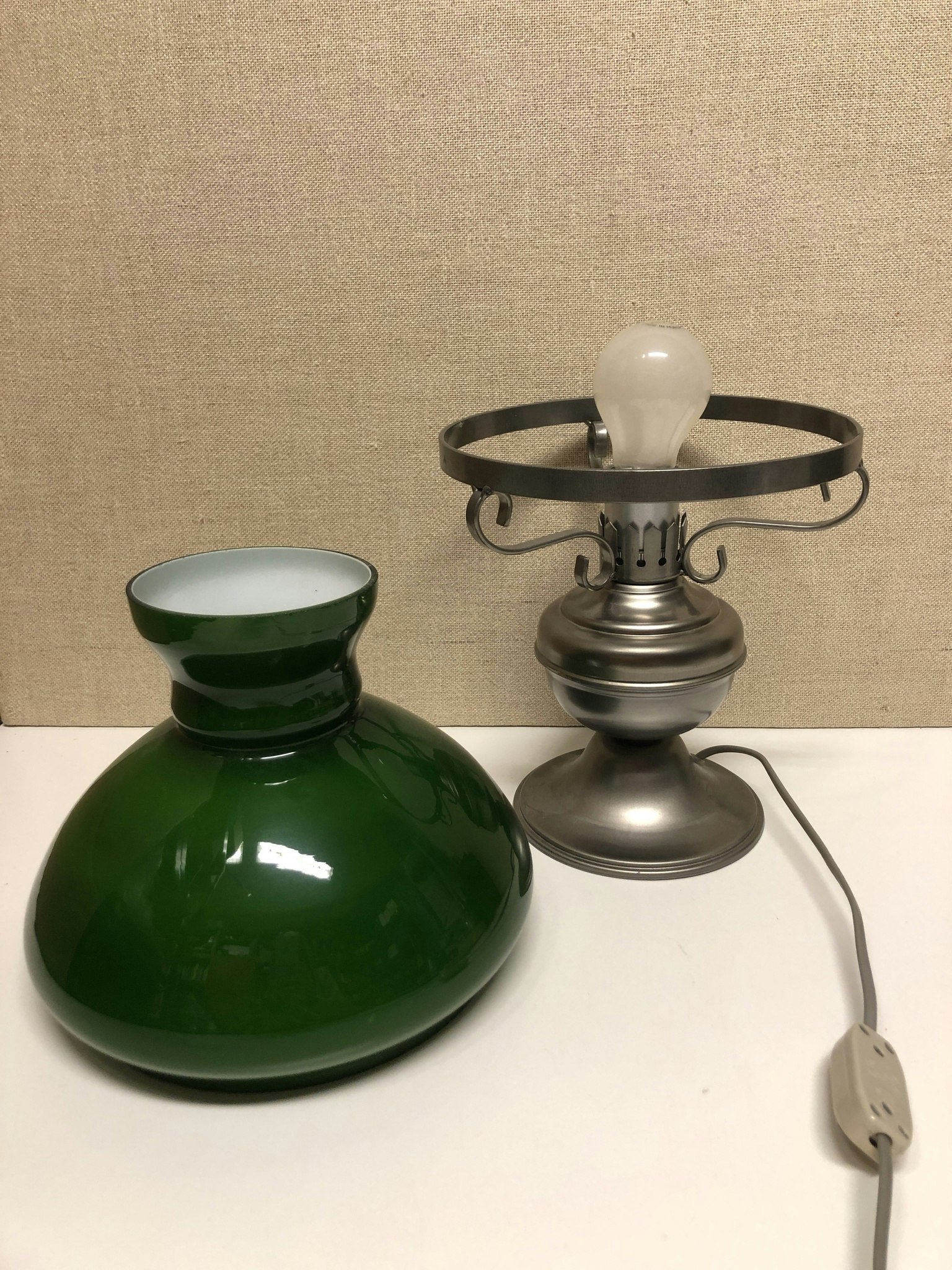 BORDSLAMPA, metall/glas, 1970/80-tal.