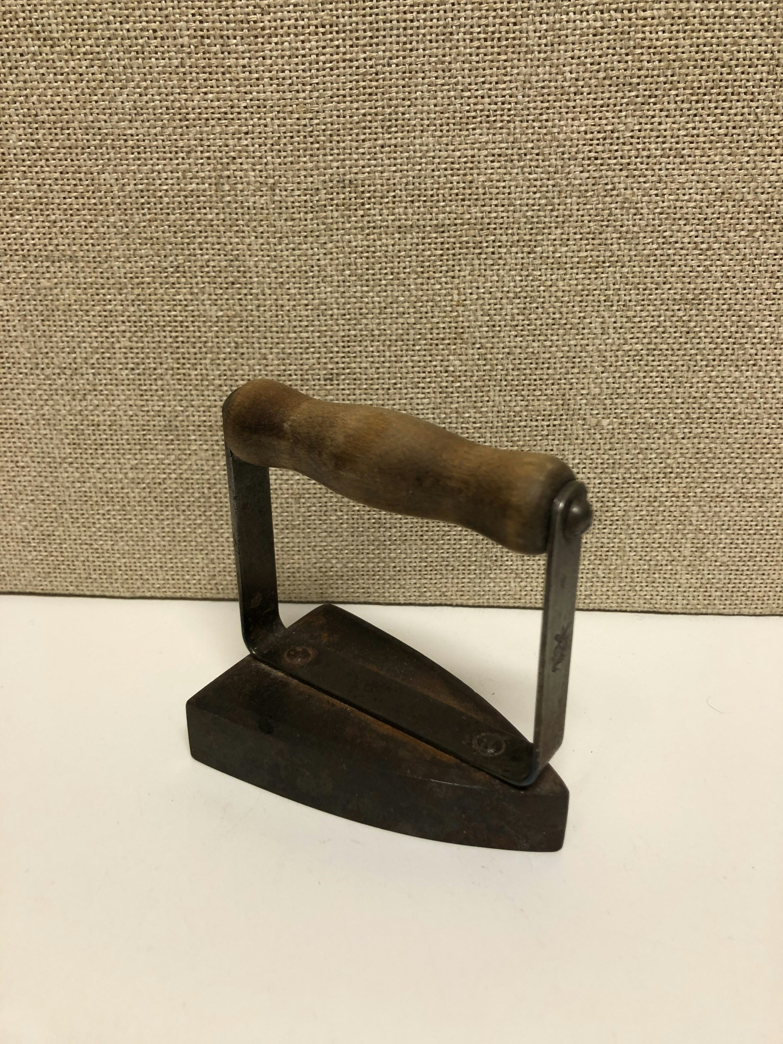 IRON, metal "children's model", early 20th century.