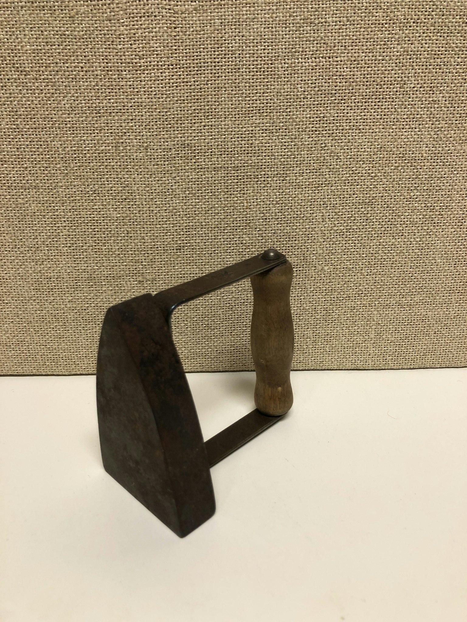 IRON, metal "children's model", early 20th century.