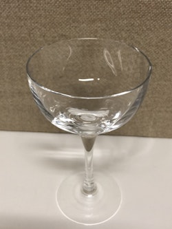 LIKÖRGLAS, "Chateau", Bertil Vallien, Kosta Boda.