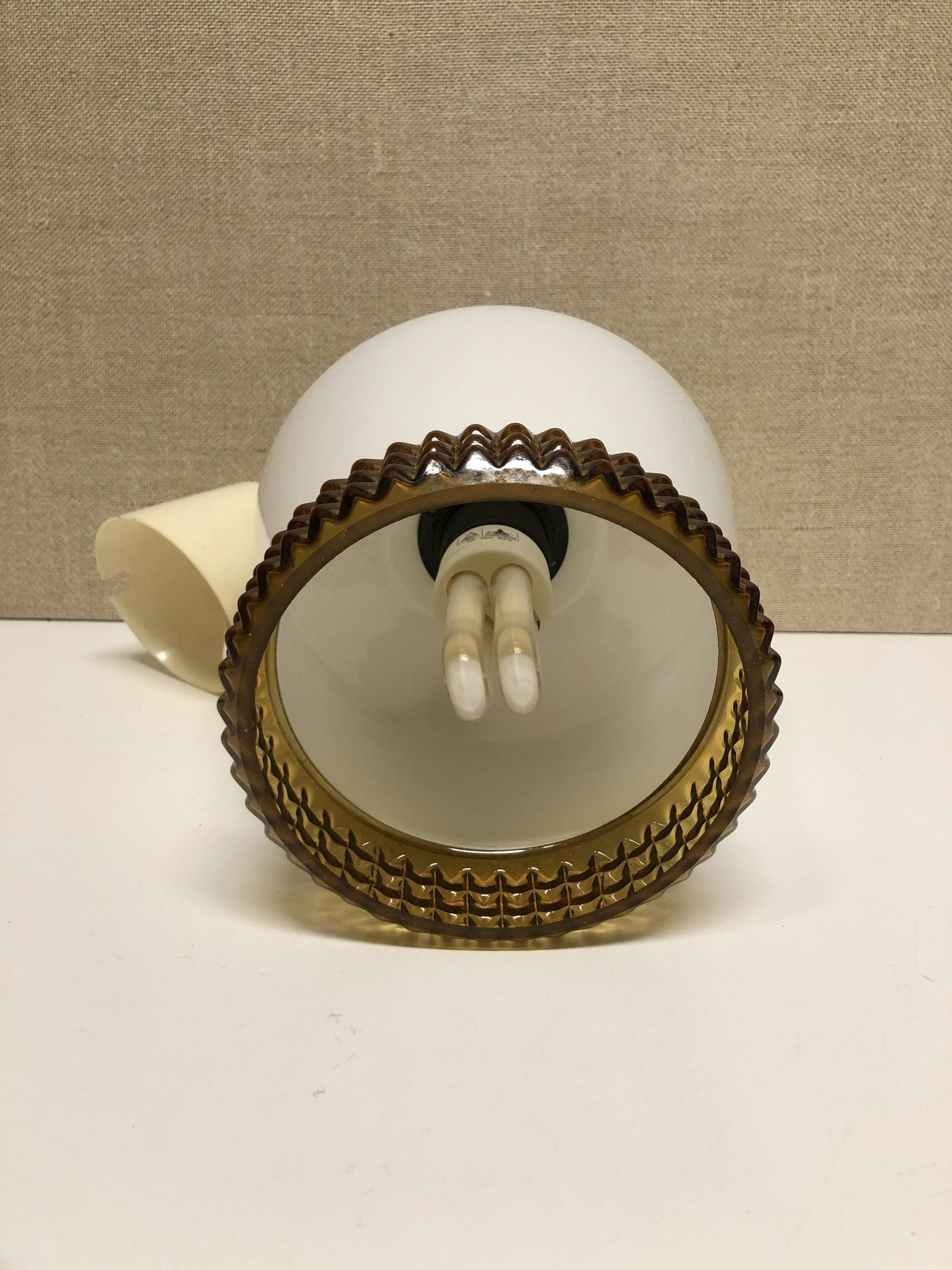 TAKLAMPA, glas/teak/mässing, 1960-tal.