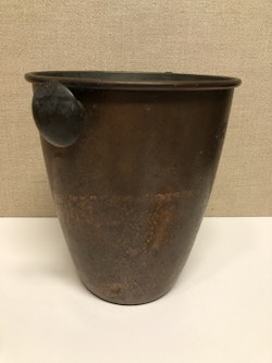 CHAMPAGNEKYLARE, koppar, 1900-talets första hälft.