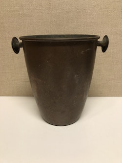 CHAMPAGNEKYLARE, koppar, 1900-talets första hälft.
