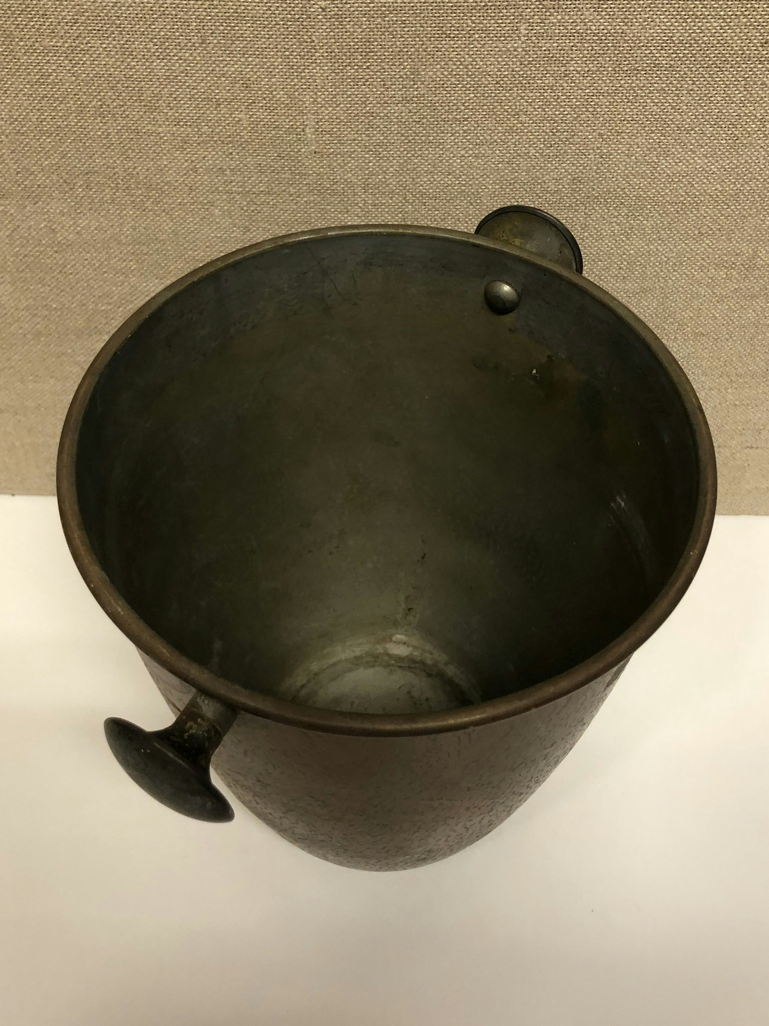 CHAMPAGNEKYLARE, koppar, 1900-talets första hälft.