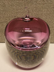 APPLE, glass, Hanne Dreutler, Arthur Zirnsack, Studio Åhus.