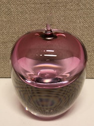 APPLE, glass, Hanne Dreutler, Arthur Zirnsack, Studio Åhus.