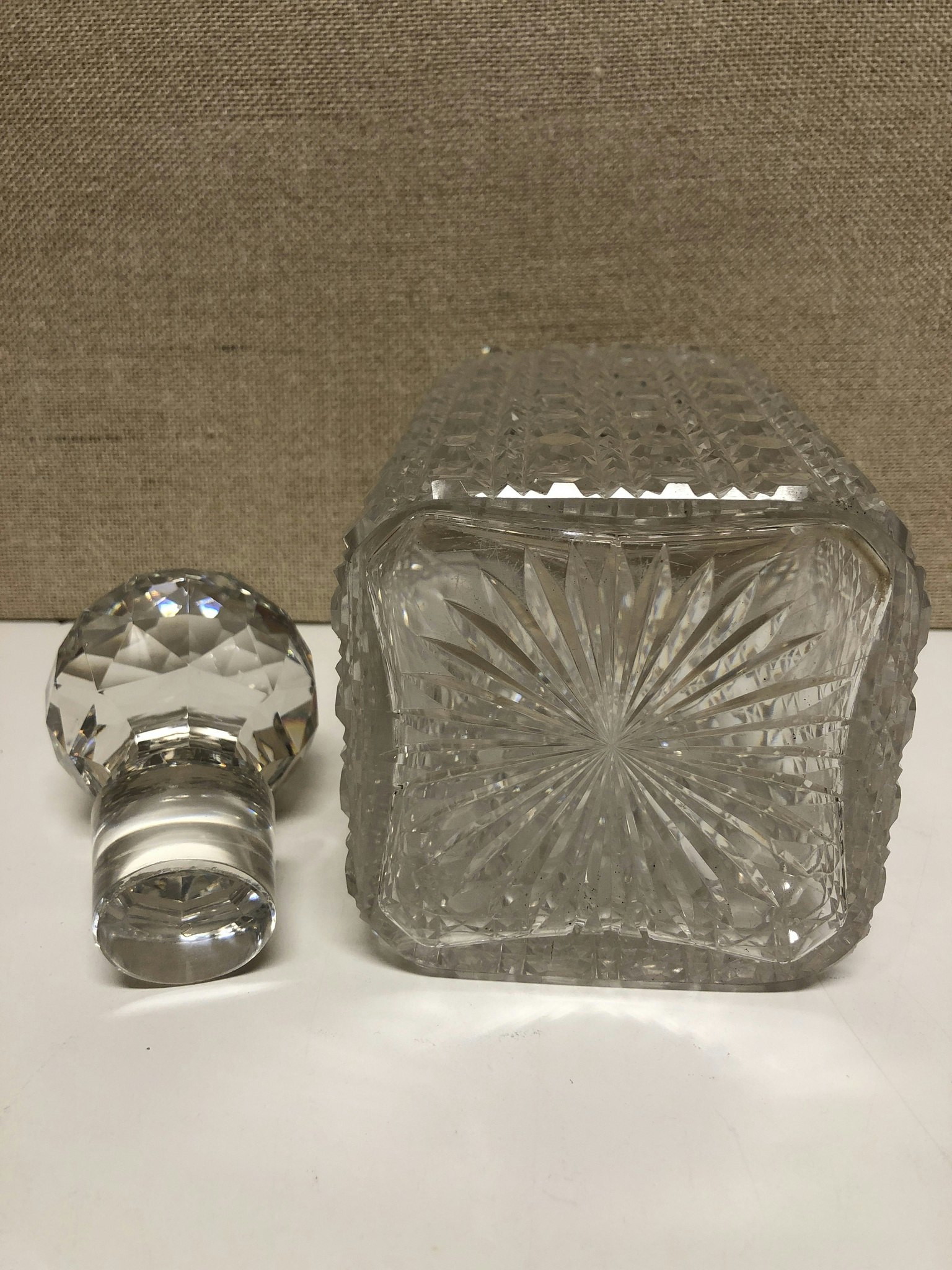 DECATURAL, crystal, 20th century.
