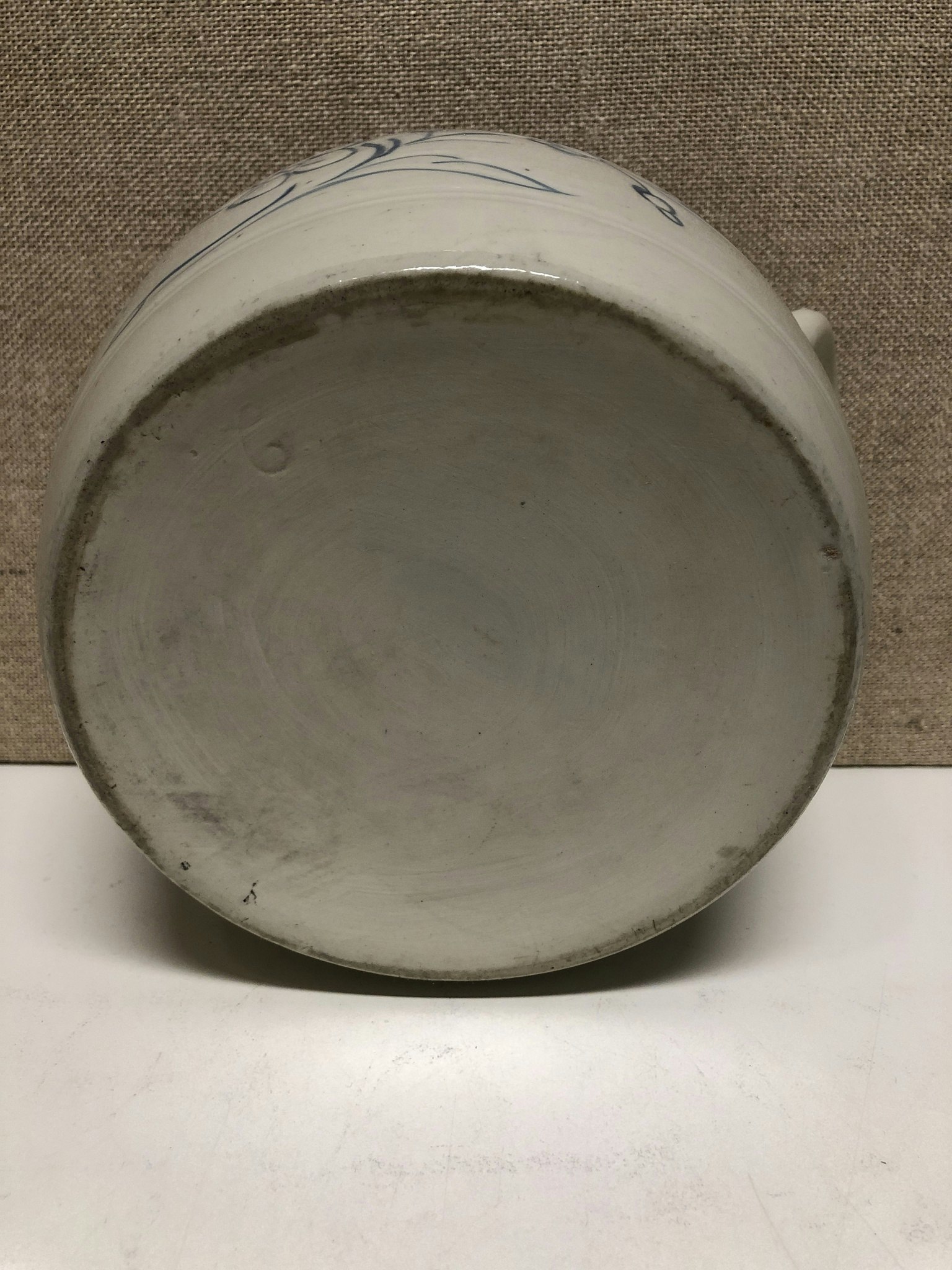KRUKA, stengods, blå/vit, 1900-talets första hälft.